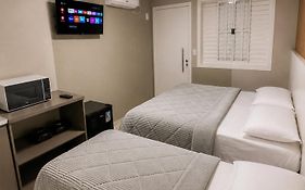 Loft Lux 4 (Smart TV, Ar condicionado, Cozinha...)